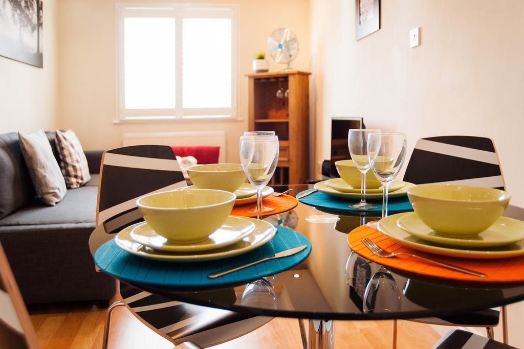 Kings Cross Apartment Londyn Pokój zdjęcie