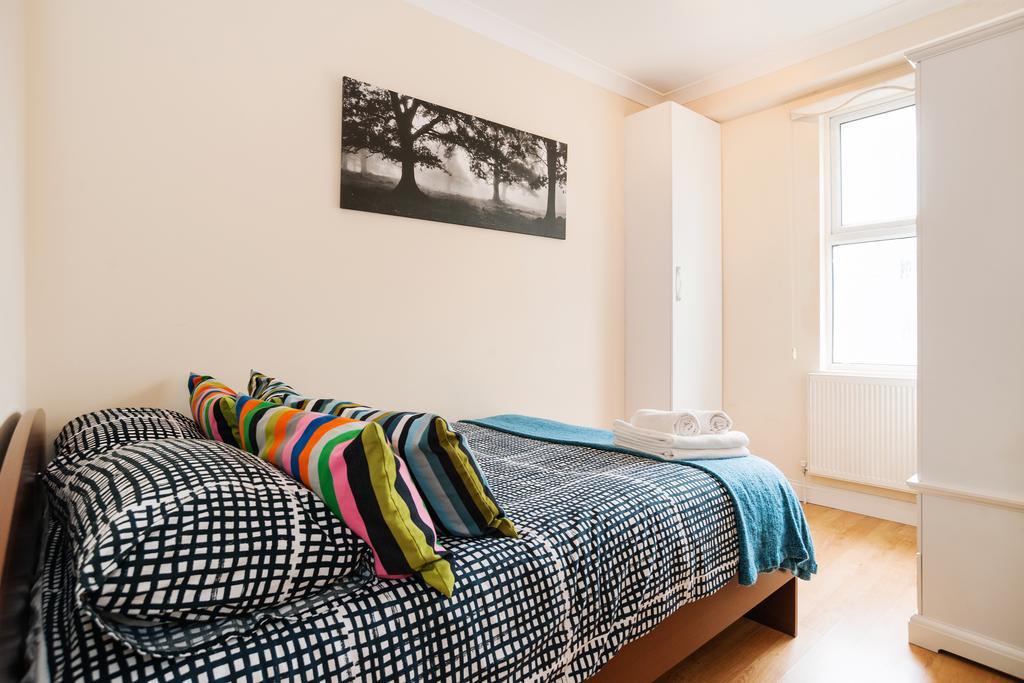 Kings Cross Apartment Londyn Pokój zdjęcie