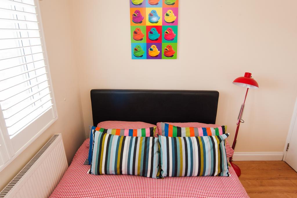 Kings Cross Apartment Londyn Pokój zdjęcie